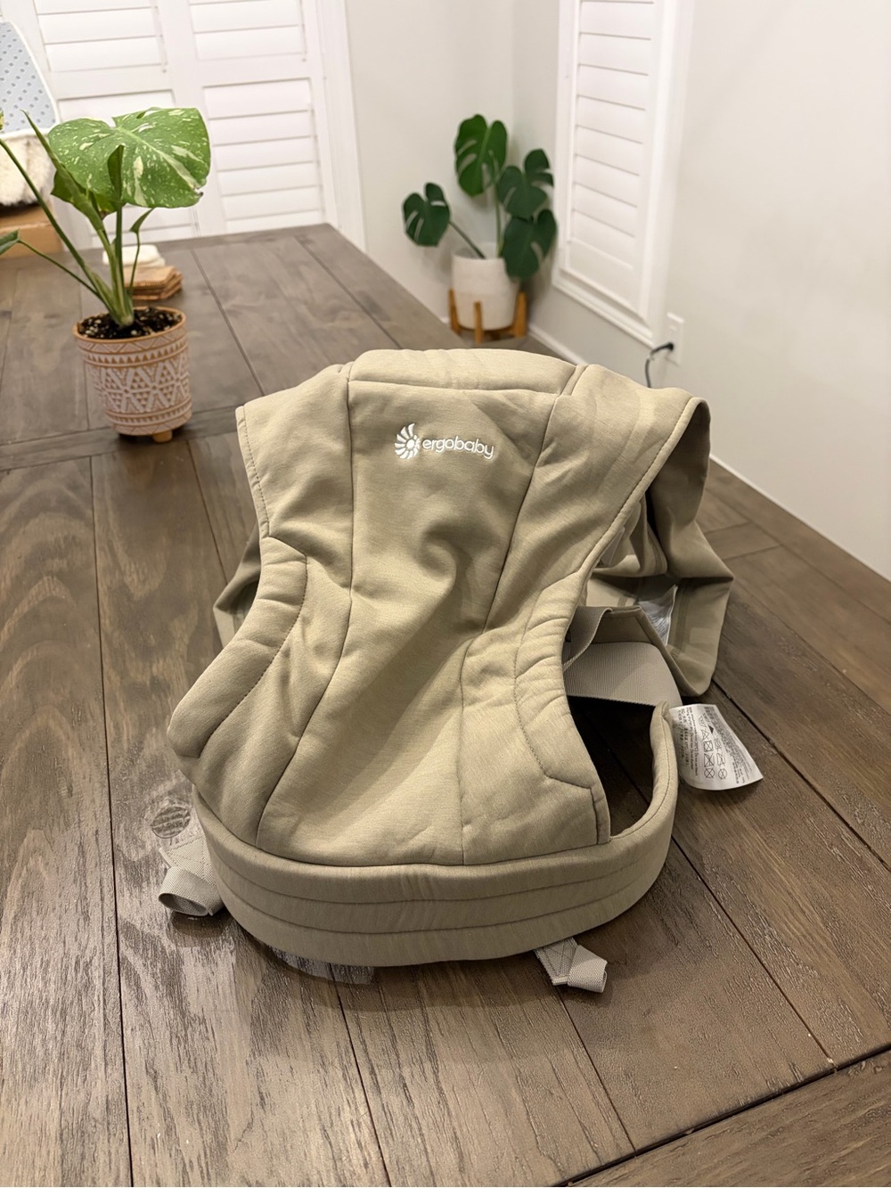 Ergobaby Embrace